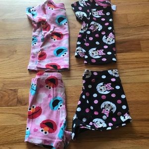 2 pairs girls jammies